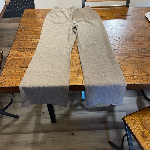 Rafaella Black & White Pantsuit. - Picture 2 of 8